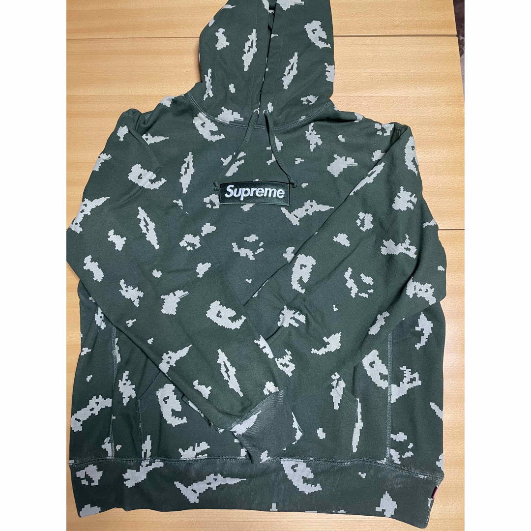 Supreme(シュプリーム)のSupreme Box Logo Hooded Sweatshirt  2021 メンズのトップス(パーカー)の商品写真