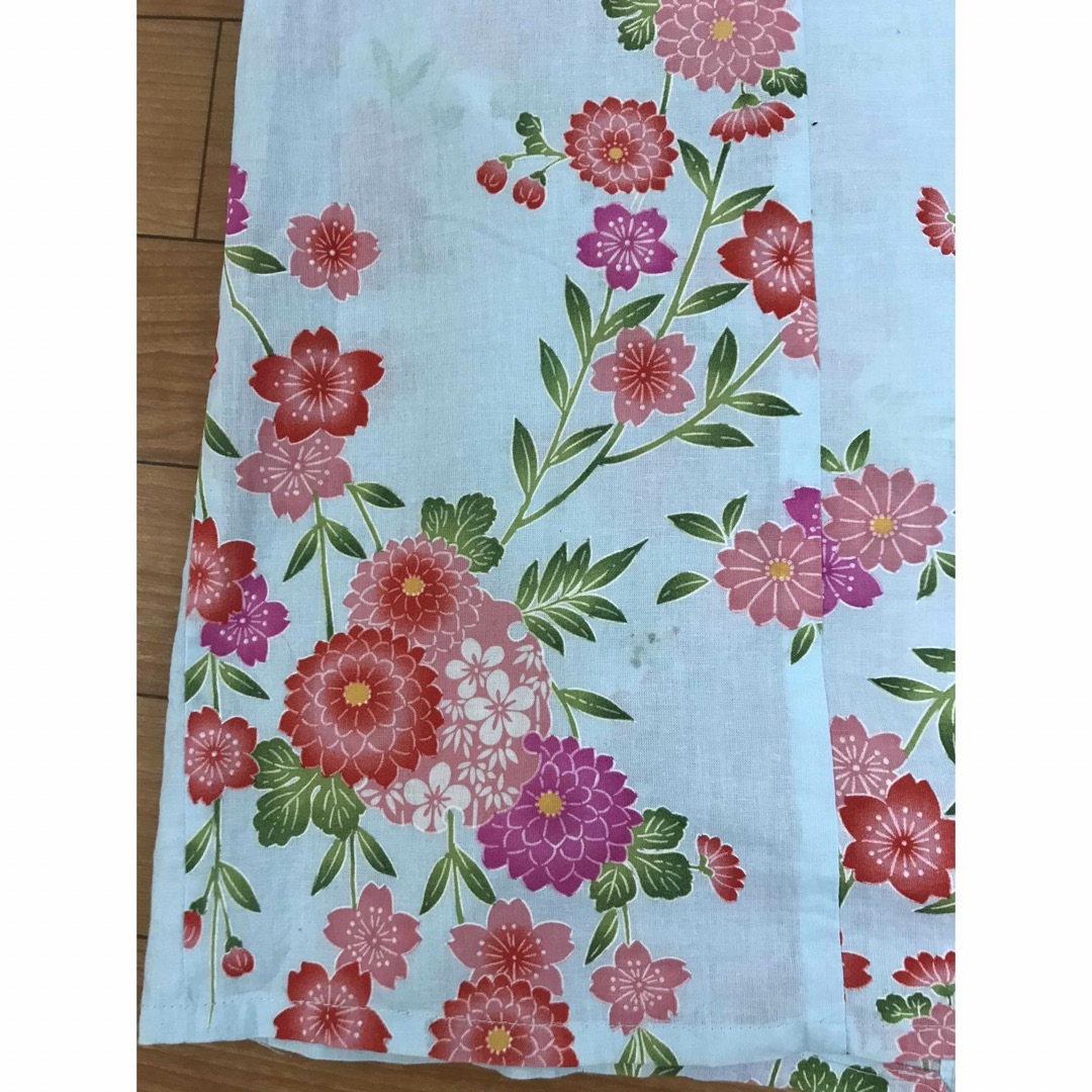 浴衣100サイズ　水色お花柄 キッズ/ベビー/マタニティのキッズ服女の子用(90cm~)(甚平/浴衣)の商品写真