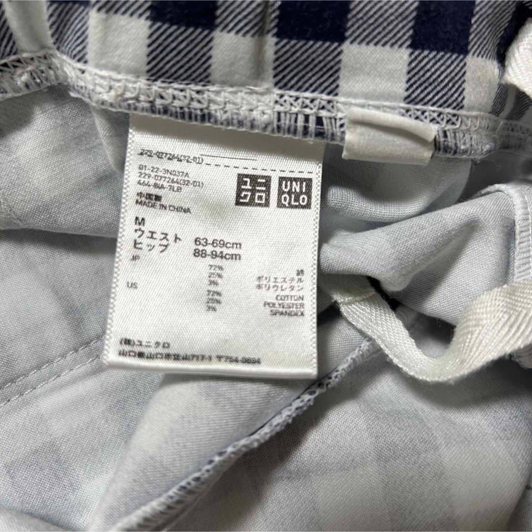 UNIQLO(ユニクロ)のUNIQLOクロップドレギンスパンツ　ギンガムチェック レディースのパンツ(カジュアルパンツ)の商品写真