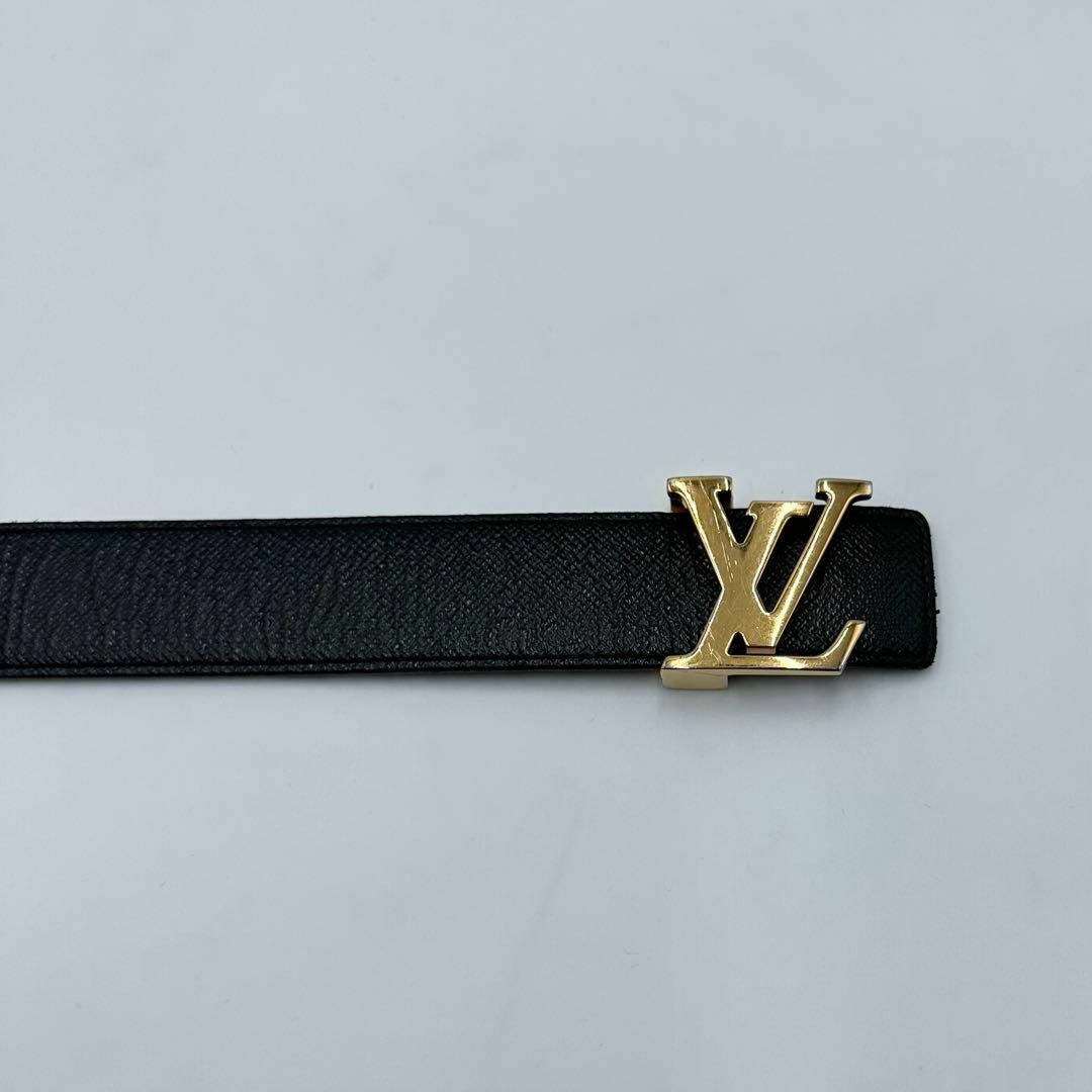 LOUIS VUITTON(ルイヴィトン)の美品 ルイヴィトン サンチュール モノグラム イニシャル ベルト リバーシブル レディースのファッション小物(ベルト)の商品写真