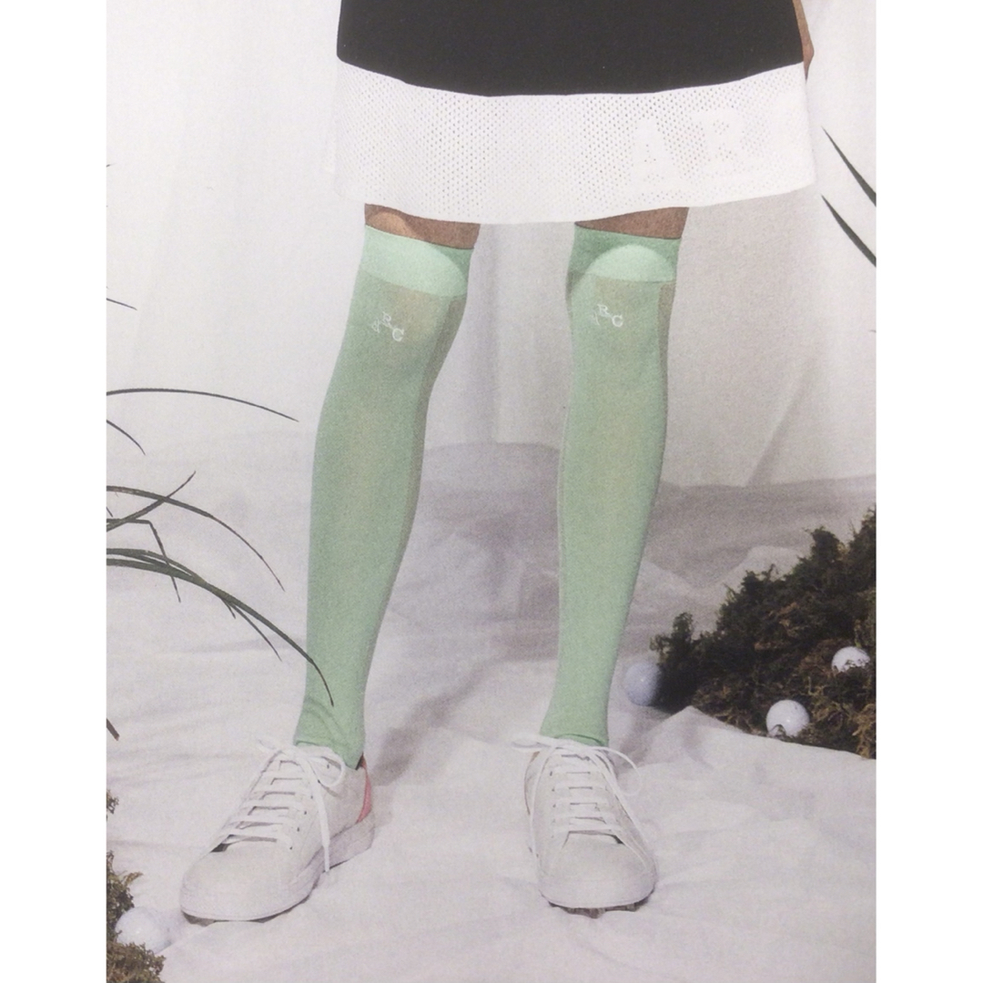 archivio(アルチビオ)の2024春夏(¥3300)アルチビオニーハイソックス　黒 レディースのレッグウェア(ソックス)の商品写真