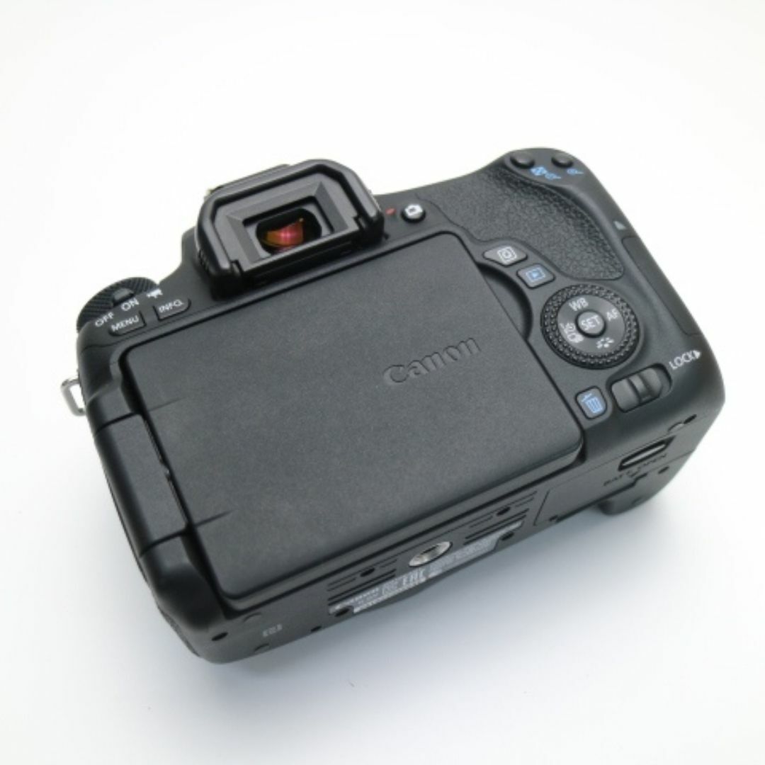Canon(キヤノン)の超美品 EOS 8000D レンズキット ブラック  M777 スマホ/家電/カメラのカメラ(デジタル一眼)の商品写真