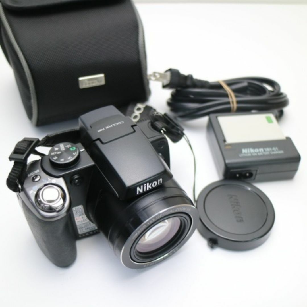 Nikon(ニコン)の超美品 COOLPIX P80 ブラック  M777 スマホ/家電/カメラのカメラ(コンパクトデジタルカメラ)の商品写真