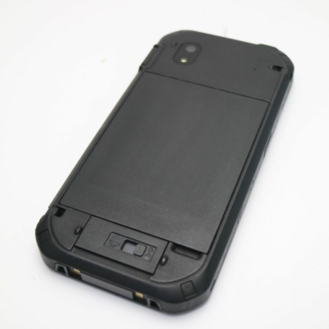 ANDROID(アンドロイド)のP-01K TOUGHBOOK ブラック  M777 スマホ/家電/カメラのスマートフォン/携帯電話(スマートフォン本体)の商品写真