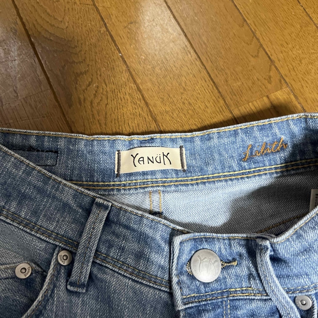 YANUK(ヤヌーク)のヤヌーク23 レディースのパンツ(デニム/ジーンズ)の商品写真