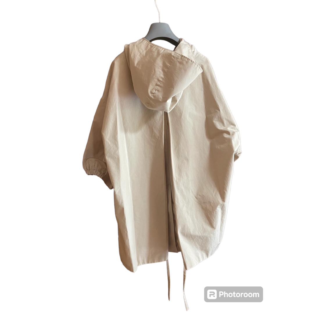 PRADA(プラダ)の美品✨PRADA 春夏コート レディースのジャケット/アウター(その他)の商品写真