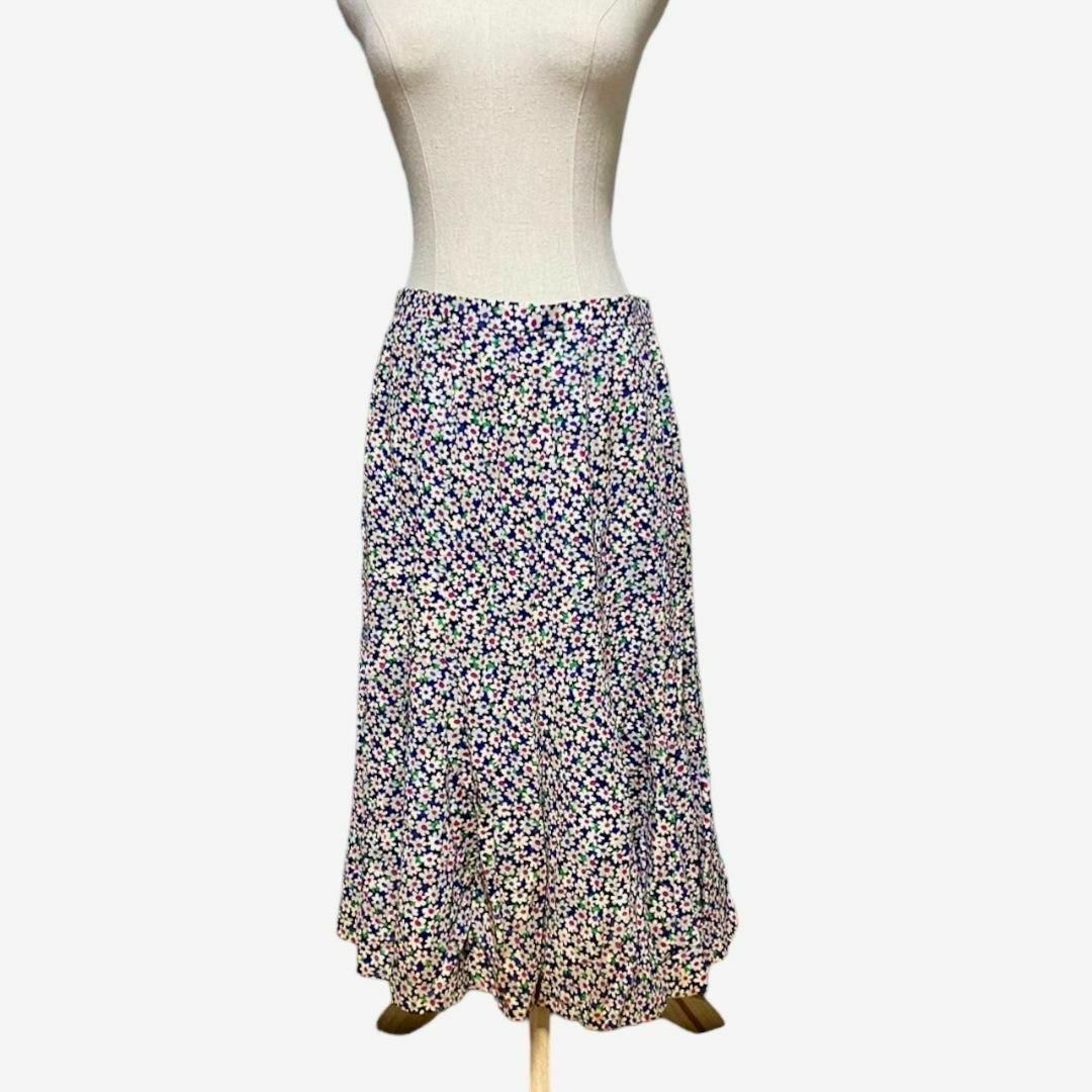 【大きいサイズ◎】ボタニカル柄プリントスカート 13 総柄 花柄 ネイビー レディースのスカート(ひざ丈スカート)の商品写真