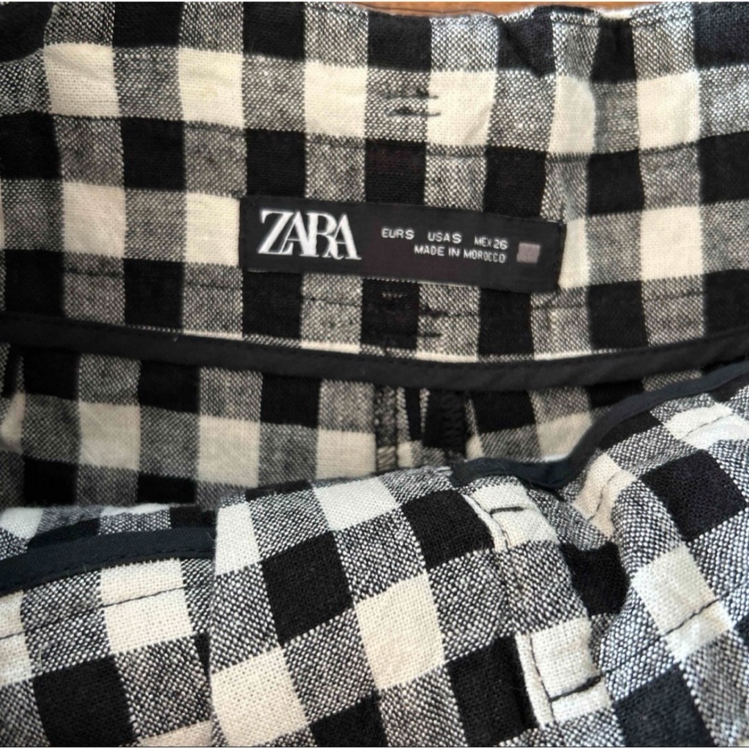 ZARA(ザラ)のZARAショートパンツS レディースのパンツ(ショートパンツ)の商品写真