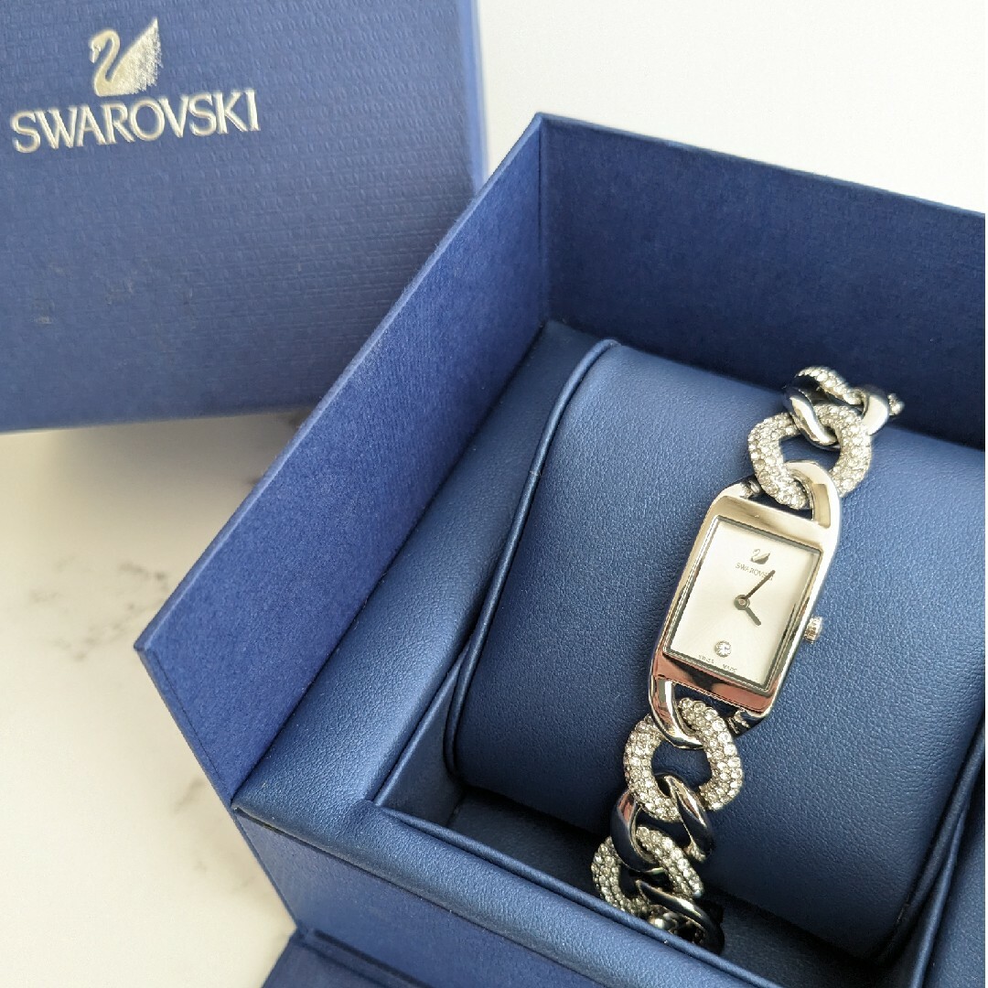 SWAROVSKI(スワロフスキー)の箱付き スワロフスキー SWAROVSKI カクテル Cocktail 腕時計 レディースのファッション小物(腕時計)の商品写真