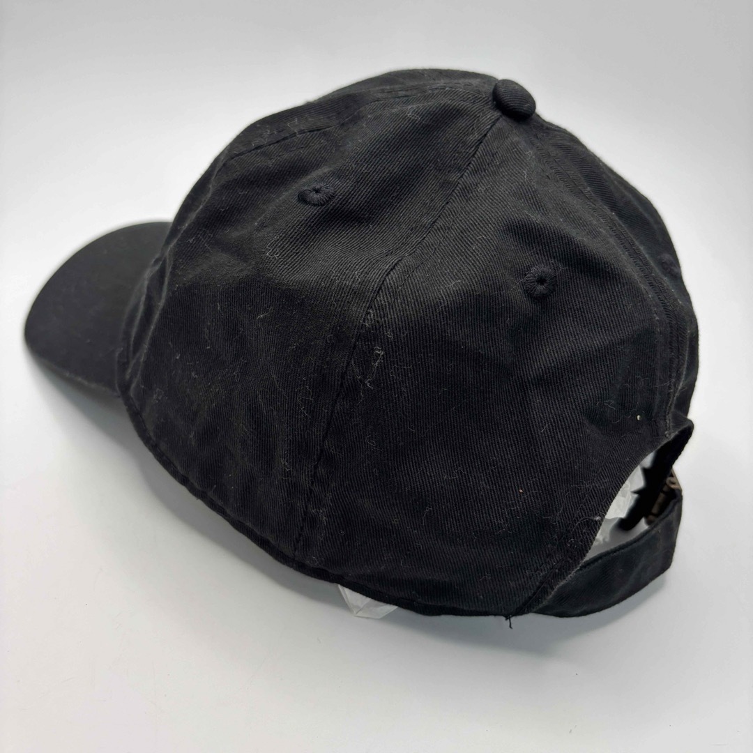 newhattan(ニューハッタン)のSUP ロゴ　ブラック　黒 ニューハッタン　キャップ　帽子 ユニセックス メンズの帽子(キャップ)の商品写真
