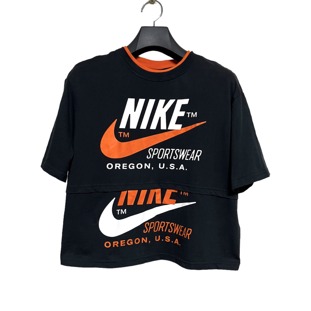 NIKE(ナイキ)の匿名発送　美品　NIKE ナイキ　2段デザインプリントT サイズM レディースのトップス(Tシャツ(半袖/袖なし))の商品写真