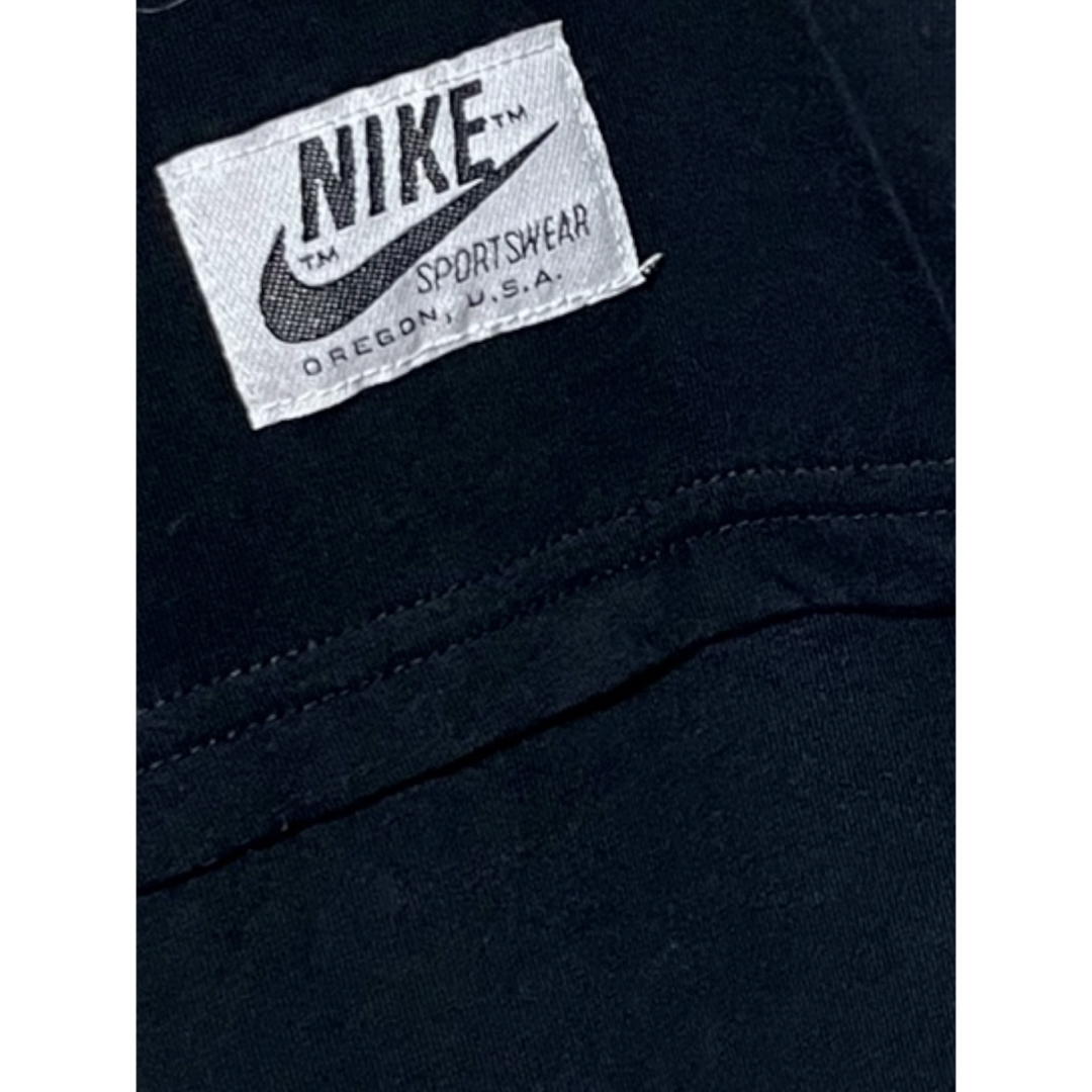 NIKE(ナイキ)の匿名発送　美品　NIKE ナイキ　2段デザインプリントT サイズM レディースのトップス(Tシャツ(半袖/袖なし))の商品写真