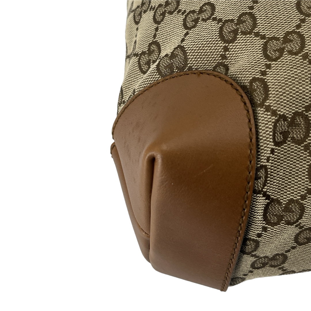 Gucci(グッチ)のGUCCI  グッチ　ショルダーバッグ　シェリーライン　総柄　GG  キャンバス レディースのバッグ(ショルダーバッグ)の商品写真