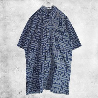 ヴィンテージ(VINTAGE)の総柄 シャツ 半袖 ヴィンテージ 個性派 柄シャツ Mサイズ 古着(Tシャツ/カットソー(半袖/袖なし))