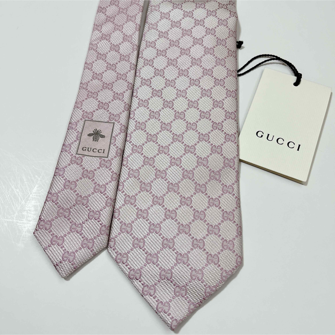 Gucci(グッチ)の新品タグ付き 現行 グッチ ネクタイ ハイブランド GG柄 インターロッキング メンズのファッション小物(ネクタイ)の商品写真