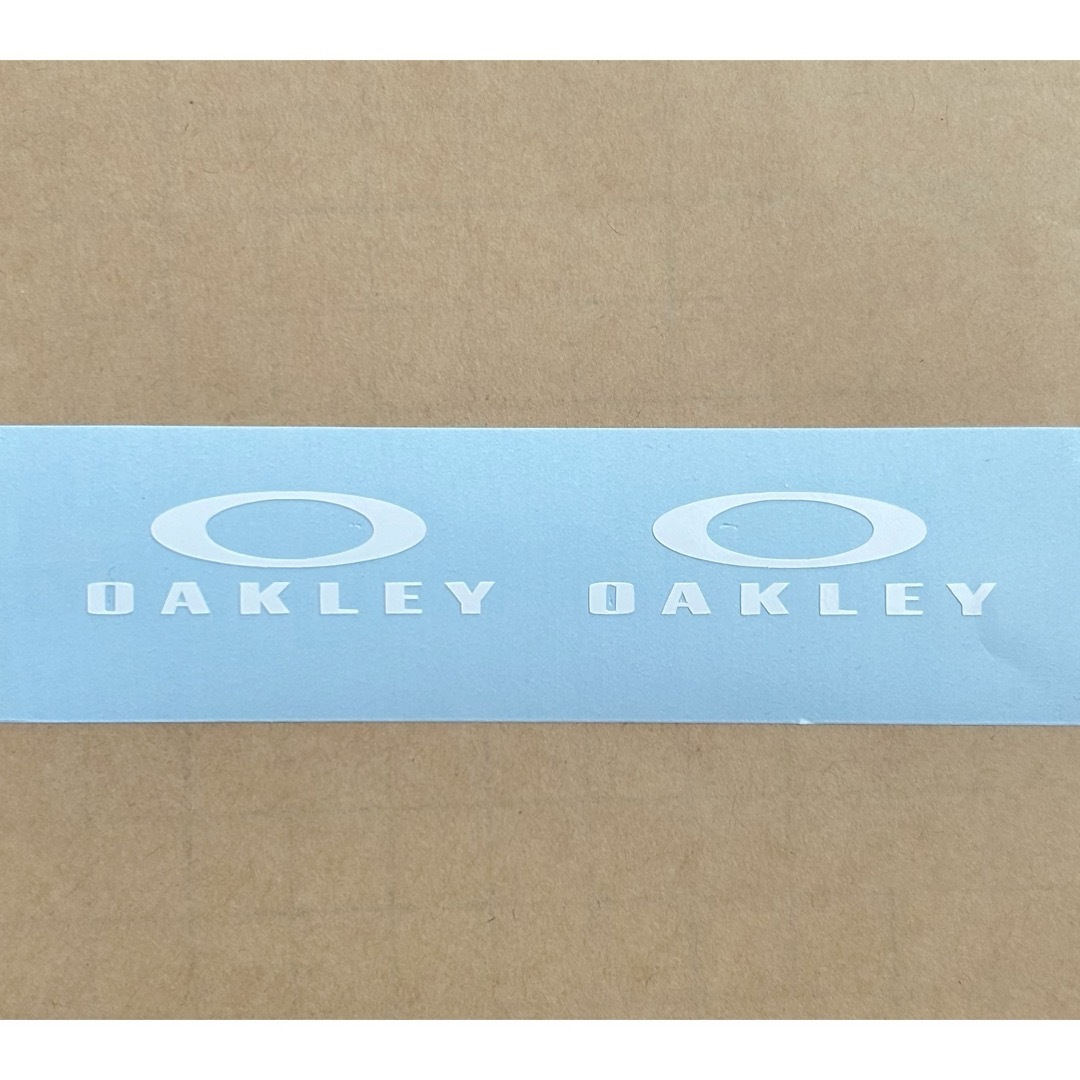 Oakley(オークリー)の[5㎝]OAKLEY オークリー カッティングステッカー◆白グロス◆2点◆ スポーツ/アウトドアのスポーツ/アウトドア その他(スケートボード)の商品写真