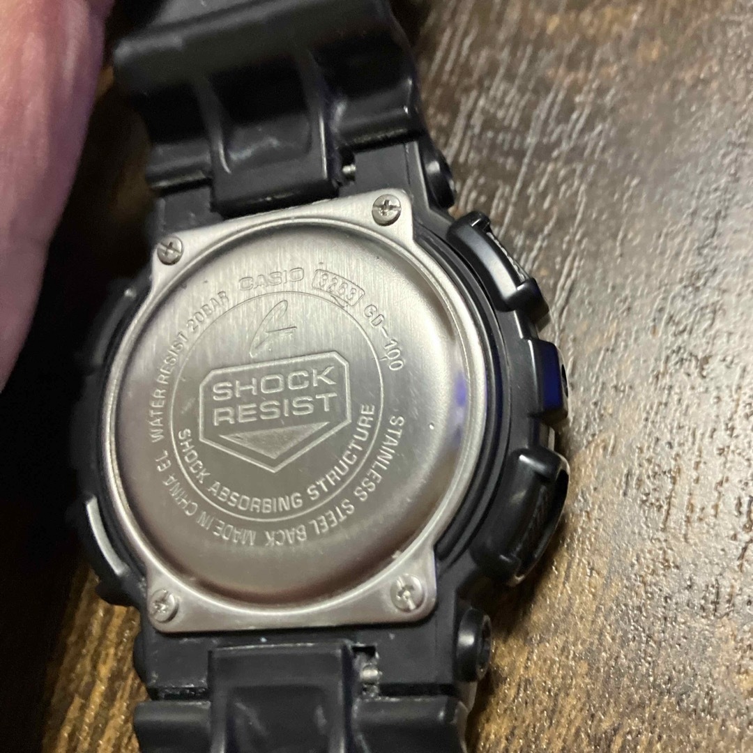 G-SHOCK(ジーショック)のG-SHOCK GD-100  メンズの時計(腕時計(デジタル))の商品写真