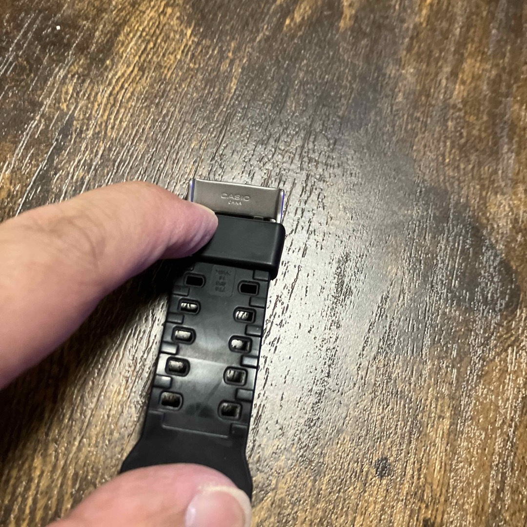 G-SHOCK(ジーショック)のG-SHOCK GD-100  メンズの時計(腕時計(デジタル))の商品写真