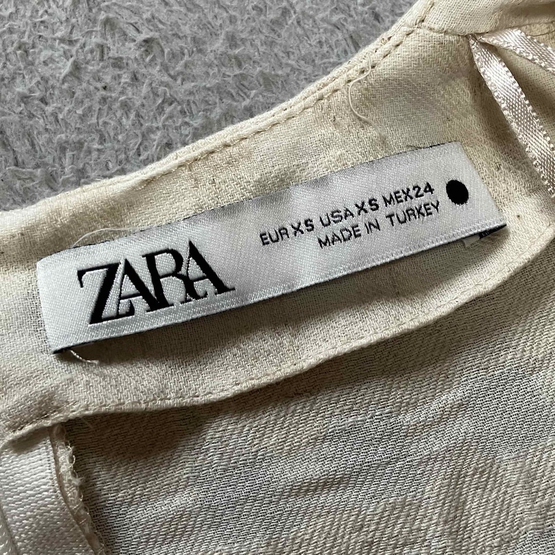 ZARA(ザラ)のZARA カシュクールブラウス レディースのトップス(シャツ/ブラウス(長袖/七分))の商品写真