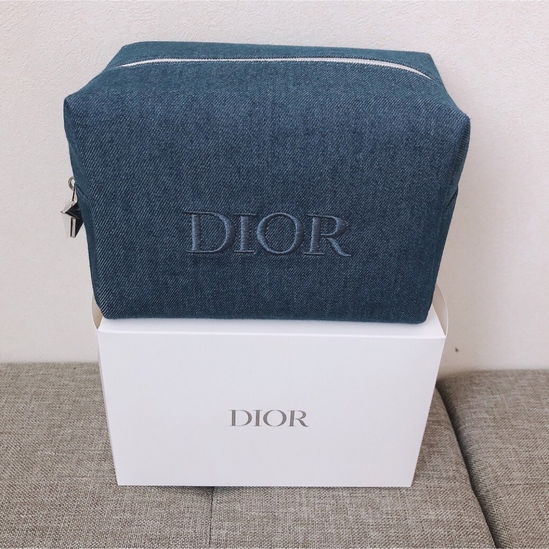 Christian Dior(クリスチャンディオール)のDior ディオール　ノベルティ　デニムポーチ レディースのファッション小物(ポーチ)の商品写真