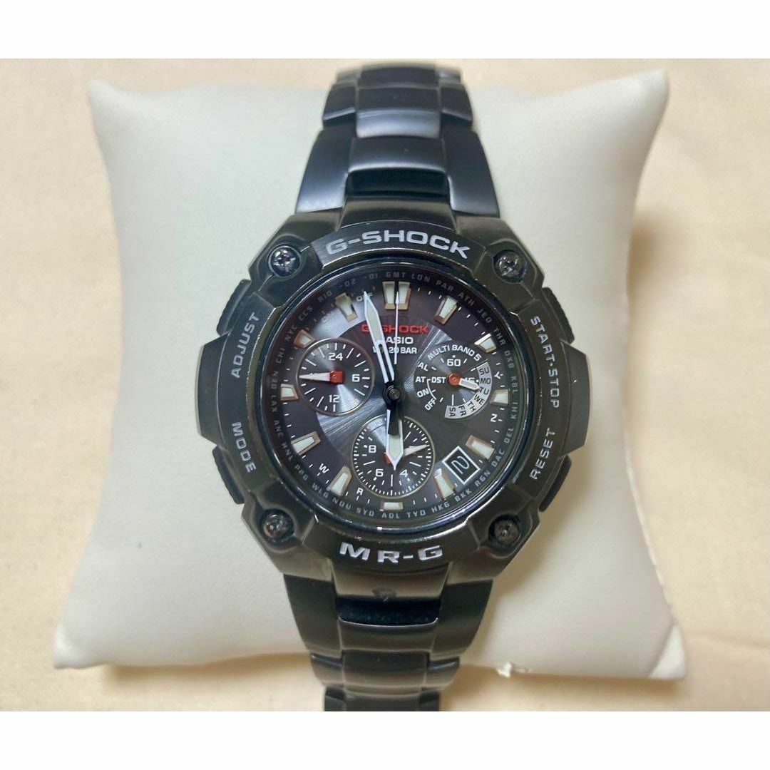 G-SHOCK(ジーショック)の幻の赤文字盤　G-SHOCK MRG-7500BJ チタニュウム電波ソーラー メンズの時計(腕時計(アナログ))の商品写真