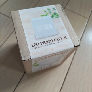 LEDウッドクロック(置時計)