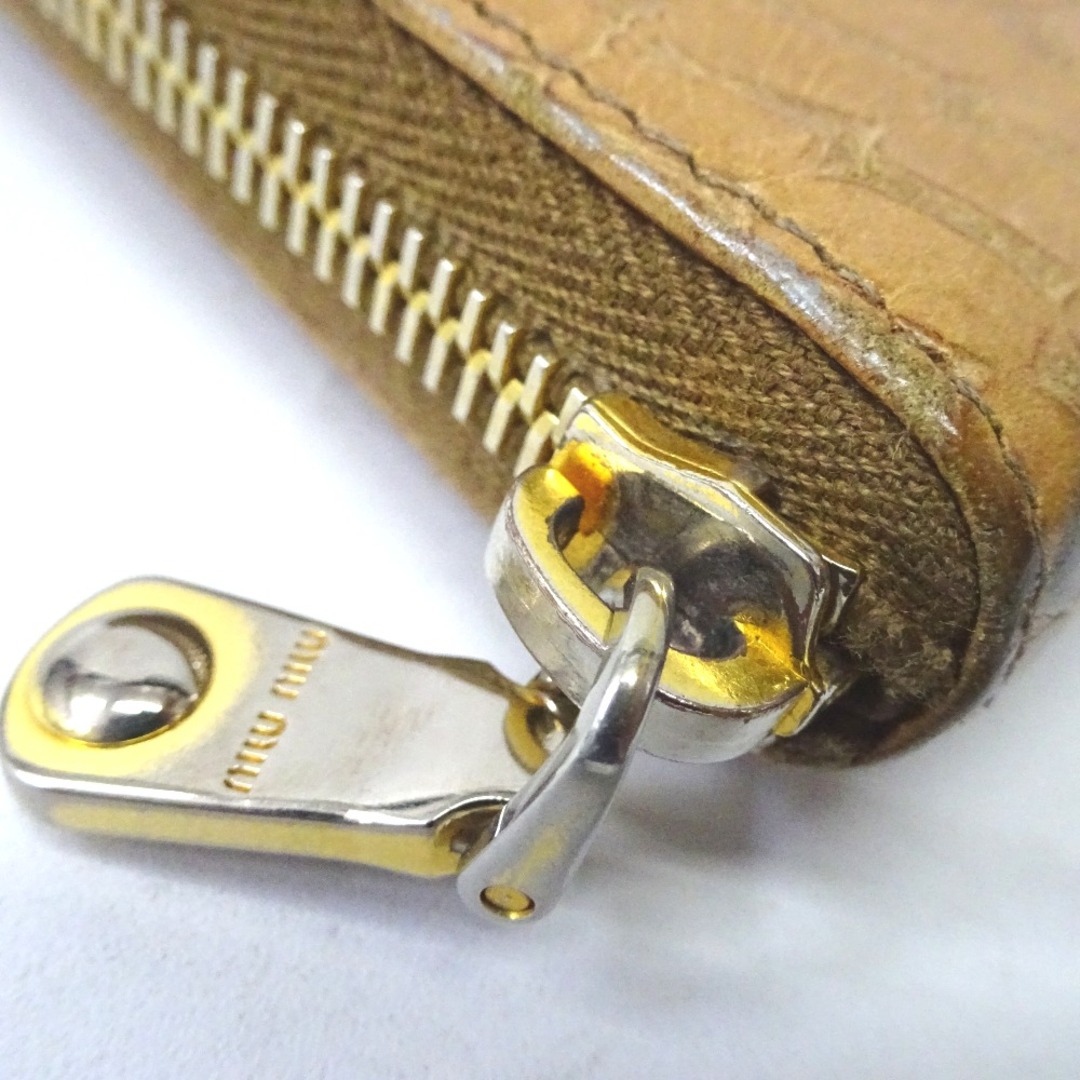 miumiu(ミュウミュウ)のミュウミュウ 長財布 ラウンドファスナー クロコ型押し ブラウン Ft603972 中古 レディースのファッション小物(財布)の商品写真