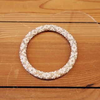 マツノグラスビーズ(MATSUNO GLASS BEADS)のLily and Laura 新品未使用 リリーアンドローラ 98(ブレスレット/バングル)