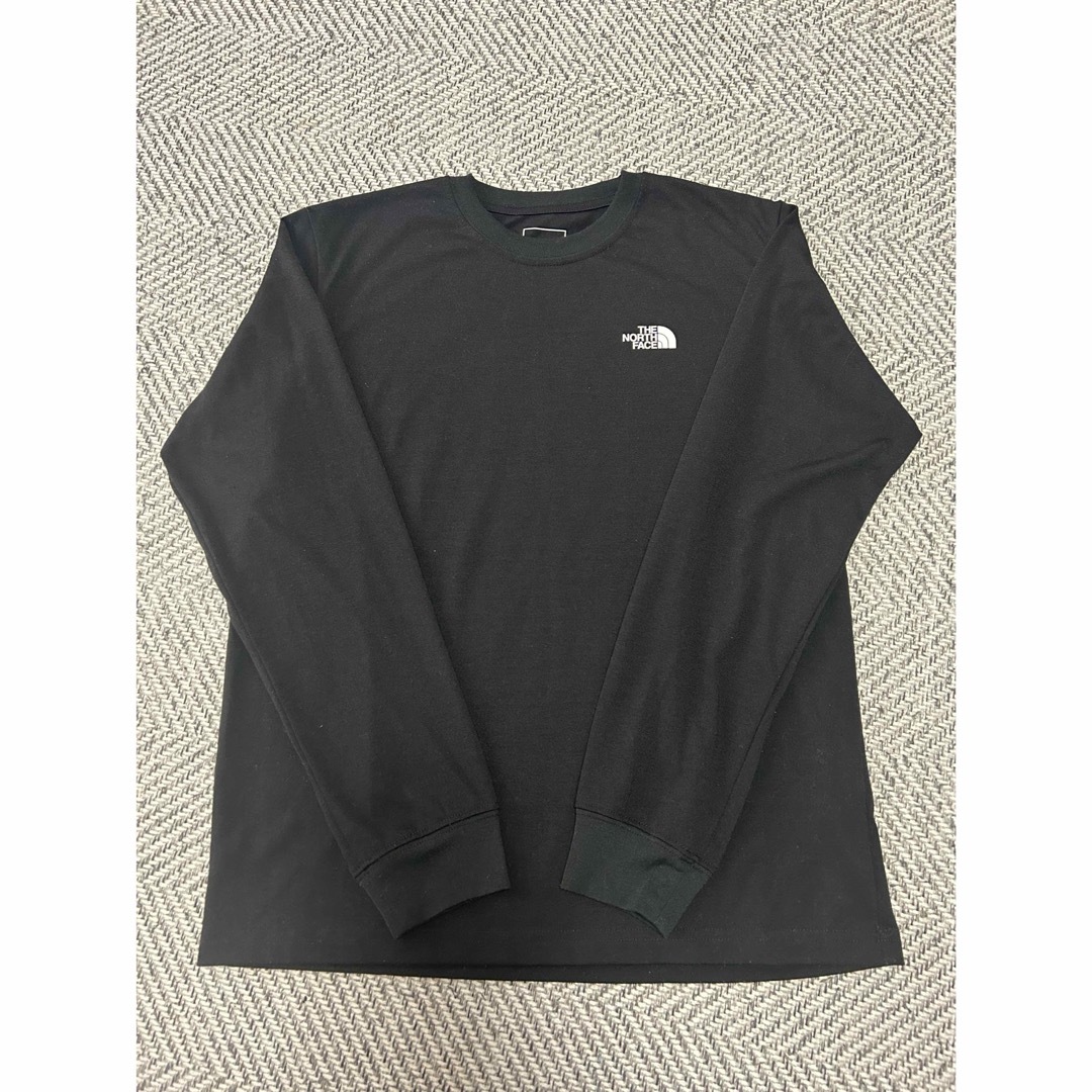 THE NORTH FACE(ザノースフェイス)のTHE NORTH FACE　ロンT ブラック レディースのトップス(Tシャツ(長袖/七分))の商品写真