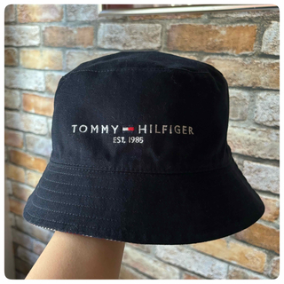 TOMMY HILFIGER - TOMMY HILFIGER(トミーヒルフィガー)バケットハット♡リバーシブル♡