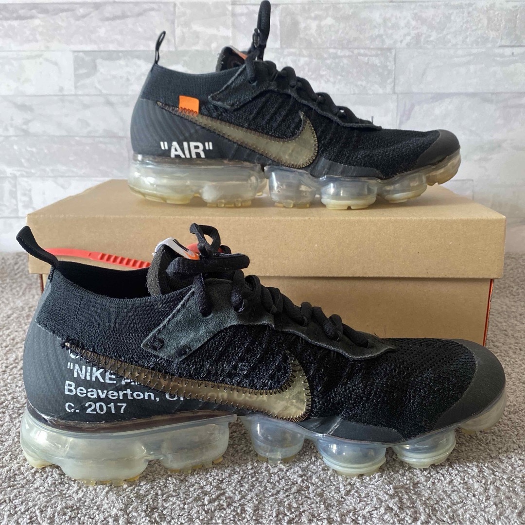 NIKE(ナイキ)の大人気商品★OFF-WHITE NIKE AIR VAPORMAX BLACK メンズの靴/シューズ(スニーカー)の商品写真