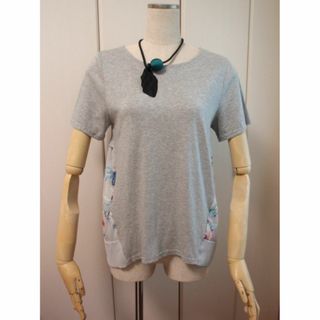 【極美品】Coral　花柄布帛切替　エレガンス　Tシャツ　グレイ　Mサイズ(Tシャツ(半袖/袖なし))