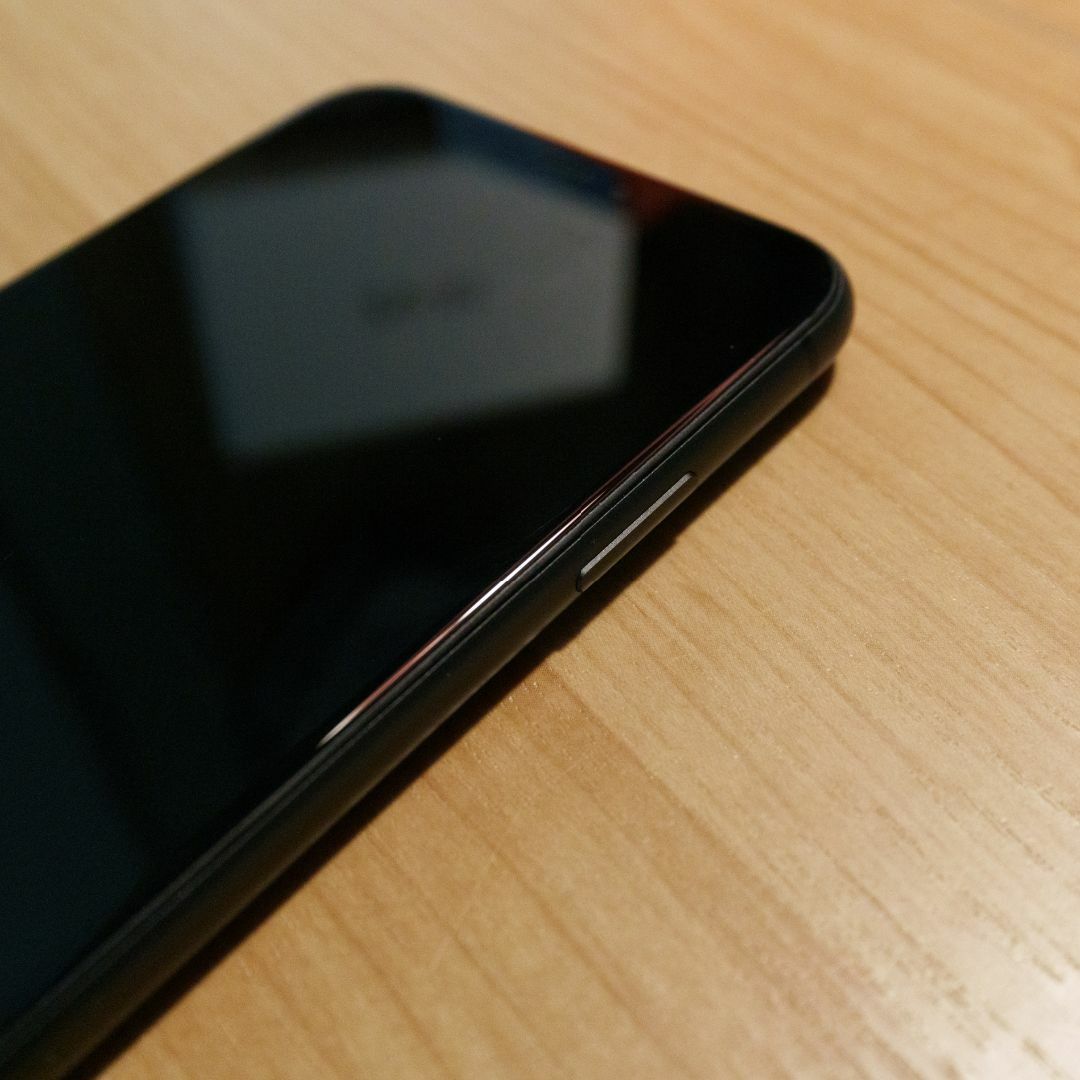 Apple(アップル)のiPhone11 Black 64GB スマホ/家電/カメラのスマートフォン/携帯電話(スマートフォン本体)の商品写真