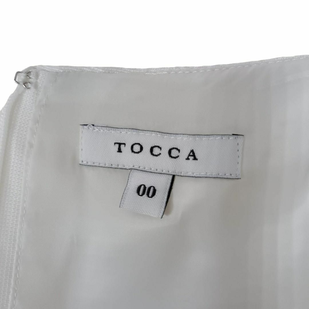 TOCCA(トッカ)の美品 TOCCA トッカ ワンピース ノースリーブ ホワイト 00 おしゃれ レディースのワンピース(ひざ丈ワンピース)の商品写真