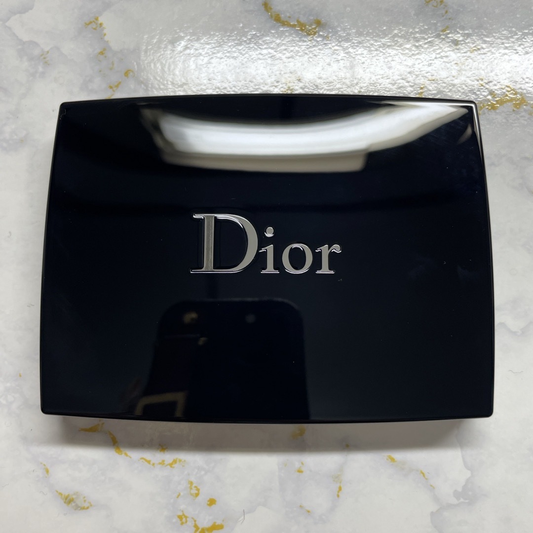 Dior(ディオール)のディオールスキン フォーエヴァー コンパクト ナチュラル ベルベット 0N レディースのレディース その他(その他)の商品写真