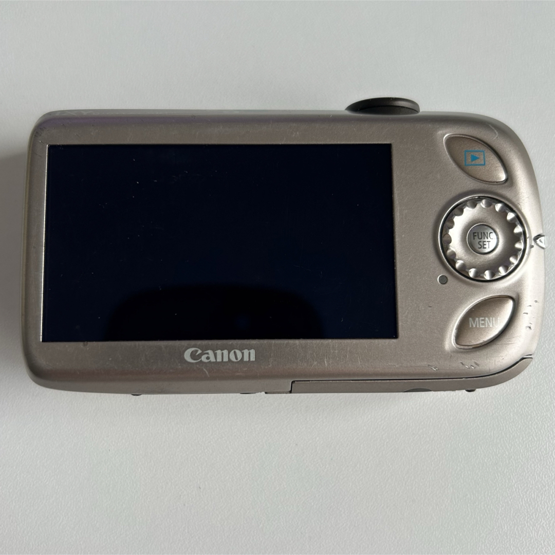 Canon(キヤノン)の【コンデジ】Canonデジタルカメラ IXY DIGITAL 510 IS GL スマホ/家電/カメラのカメラ(コンパクトデジタルカメラ)の商品写真