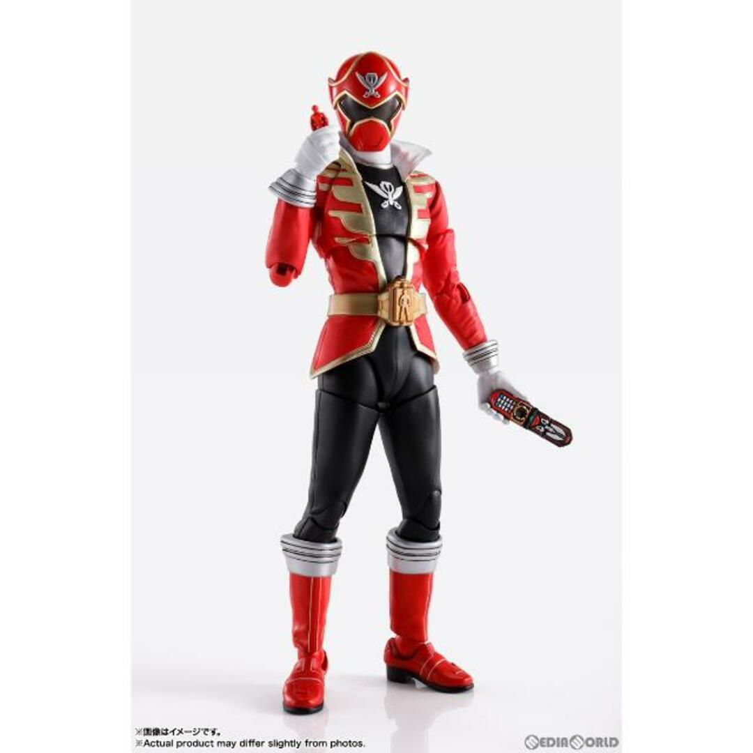 BANDAI(バンダイ)のS.H.Figuarts(フィギュアーツ) 真骨彫製法 ゴーカイレッド 海賊戦隊ゴーカイジャー 完成品 可動フィギュア バンダイスピリッツ エンタメ/ホビーのフィギュア(特撮)の商品写真