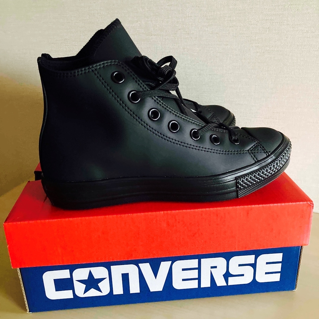 ALL STAR（CONVERSE）(オールスター)のCONVERSE コンバース スニーカー　オールスター ライト　黒　最軽量モデル レディースの靴/シューズ(スニーカー)の商品写真