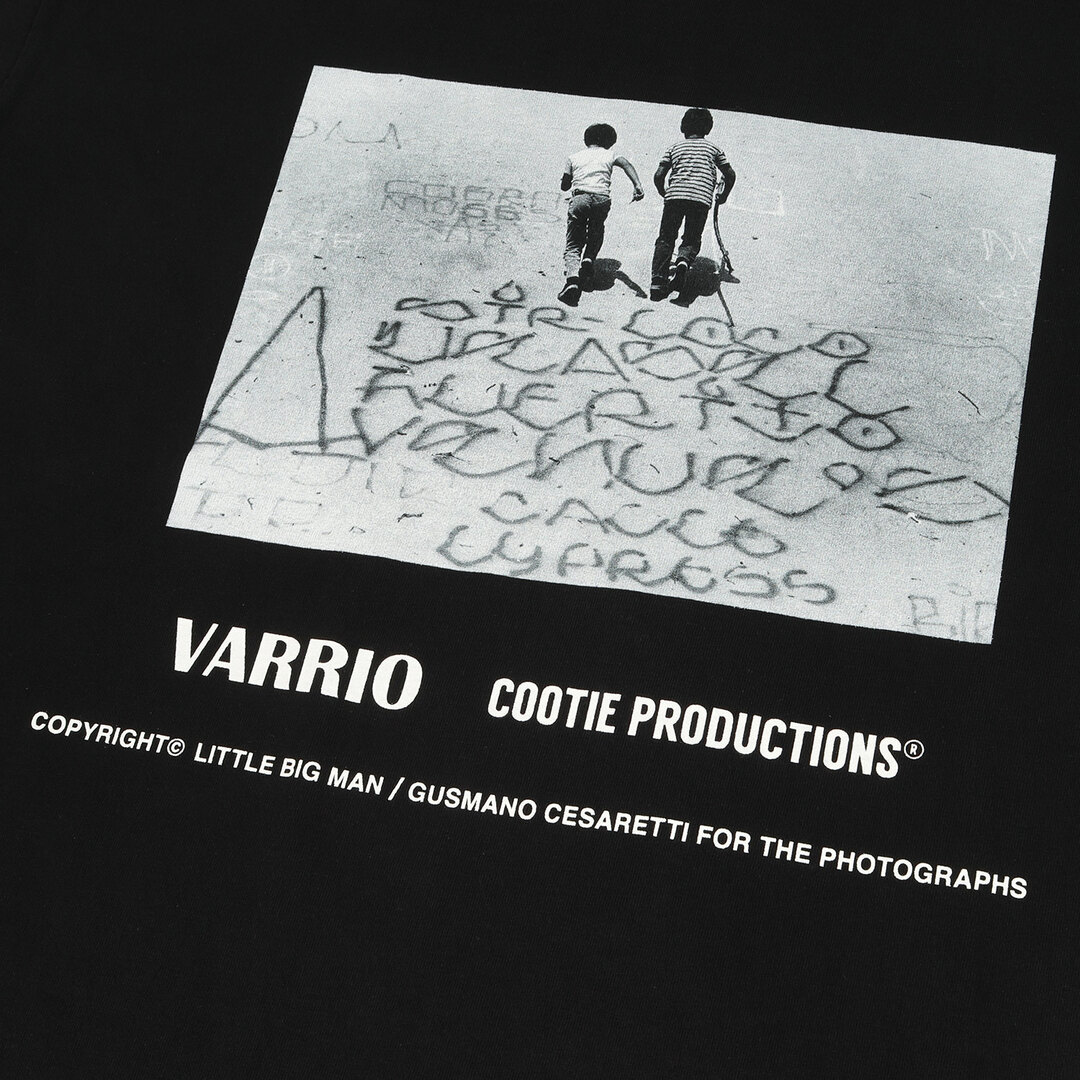 COOTIE(クーティー)の美品 COOTIE クーティー Tシャツ サイズ:S 20SS MINE VARRIO フォトプリント クルーネック 半袖Tシャツ Print S/S Tee ブラック 黒 USA製 トップス カットソー コラボ【メンズ】【中古】 メンズのトップス(Tシャツ/カットソー(半袖/袖なし))の商品写真