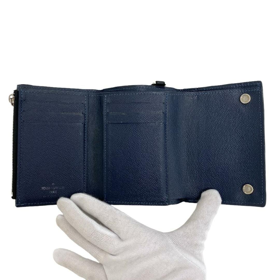 LOUIS VUITTON(ルイヴィトン)のルイヴィトン LOUIS VUITTON 三つ折り財布
 エピ LVサークル チェーン コンパクトウォレット M63518 ブラック メンズのファッション小物(折り財布)の商品写真