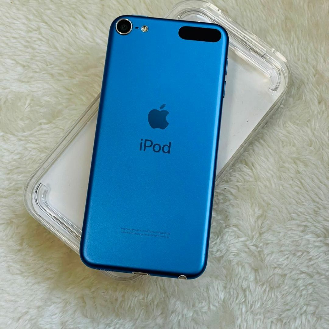 Apple(アップル)の【新品同様品】iPod touch 第7世代 32GB ブルー MVHU2J/A スマホ/家電/カメラのオーディオ機器(ポータブルプレーヤー)の商品写真