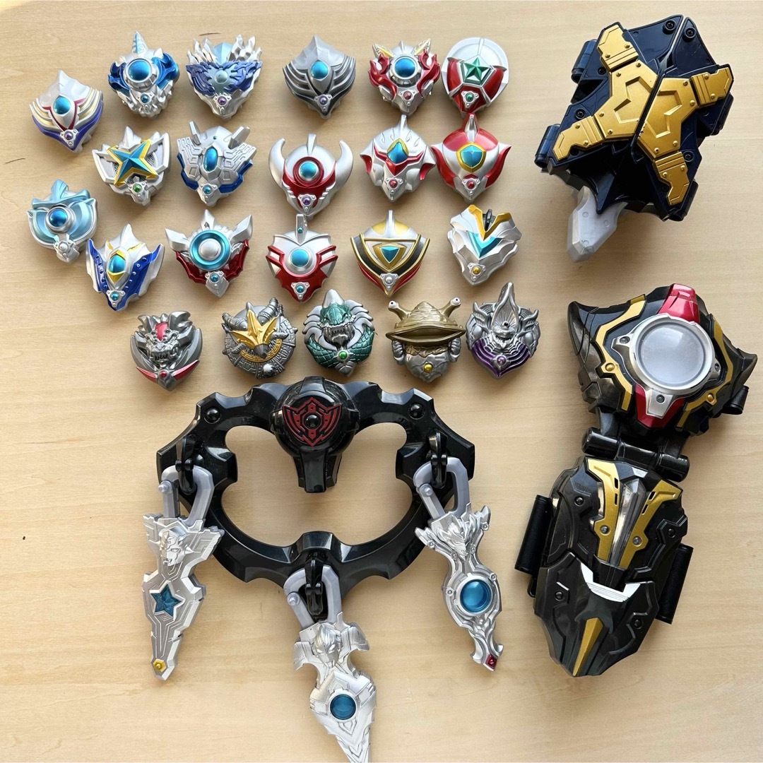 BANDAI(バンダイ)の【動作確認済】ウルトラマンタイガ タイガスパーク 他セット エンタメ/ホビーのおもちゃ/ぬいぐるみ(キャラクターグッズ)の商品写真