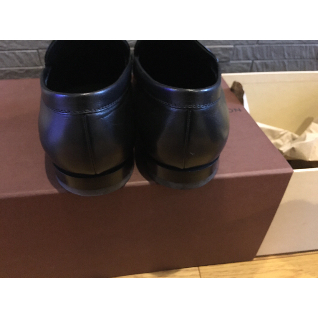 LOUIS VUITTON(ルイヴィトン)のルイヴィトン  メンズ　ローファー　箱付き メンズの靴/シューズ(ドレス/ビジネス)の商品写真