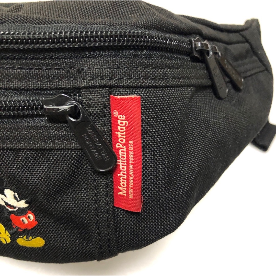 Manhattan Portage(マンハッタンポーテージ)のマンハッタンポーテージ×DISNEY 2405151 ウエストバッグ ブラック レディースのバッグ(ボディバッグ/ウエストポーチ)の商品写真