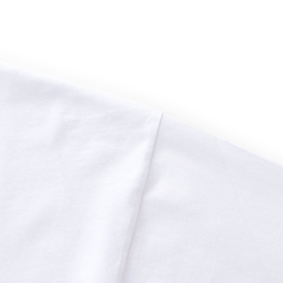 MM6(エムエムシックス)のエムエムシックス メゾンマルジェラ/MM6 MAISON MARGIELA シャツ アパレル メンズ T-SHIRT Tシャツ WHITE 2024年春夏新作 SH0GC0017-S24312-100 メンズのトップス(Tシャツ/カットソー(半袖/袖なし))の商品写真