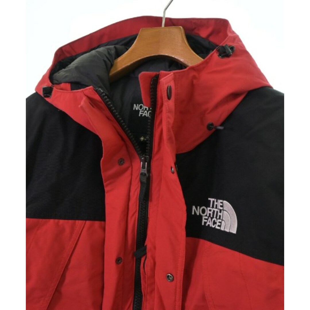 THE NORTH FACE ダウンジャケット/ダウンベスト M 赤x黒 【古着】【中古】 メンズのジャケット/アウター(ダウンジャケット)の商品写真