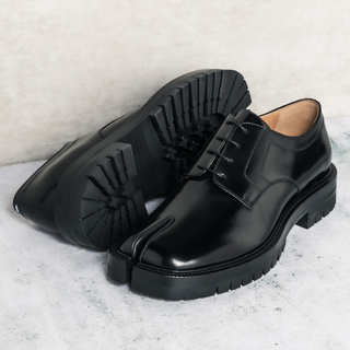 マルタンマルジェラ(Maison Martin Margiela)のメゾン マルジェラ/MAISON MARGIELA シューズ メンズ TABI COUNTY LACE-UP レースアップシューズ BLACK 2024年春夏新作 S57WQ0188-P3827-H8396 _0410ff(ドレス/ビジネス)