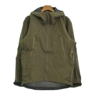 アークテリクス(ARC'TERYX)のARC'TERYX アークテリクス マウンテンパーカー S カーキ 【古着】【中古】(マウンテンパーカー)