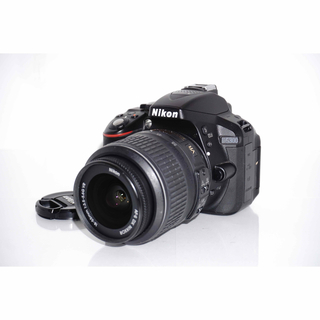 ニコン(Nikon)のスマホ連携抜群❤️WiFi機能搭載❤️Nikon　ニコン D5300レンズキット(デジタル一眼)