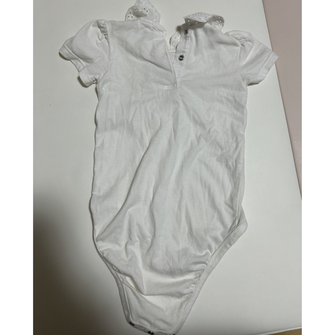 H&M(エイチアンドエム)のH&M 80サイズ　半袖ロンパース　白色 キッズ/ベビー/マタニティのベビー服(~85cm)(ロンパース)の商品写真